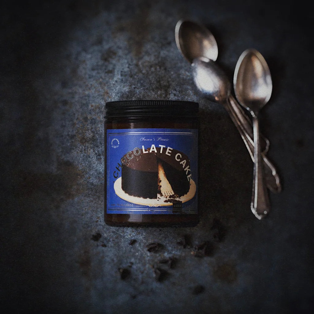 Chocolate Cake scented candle by Apollo Ipsum
