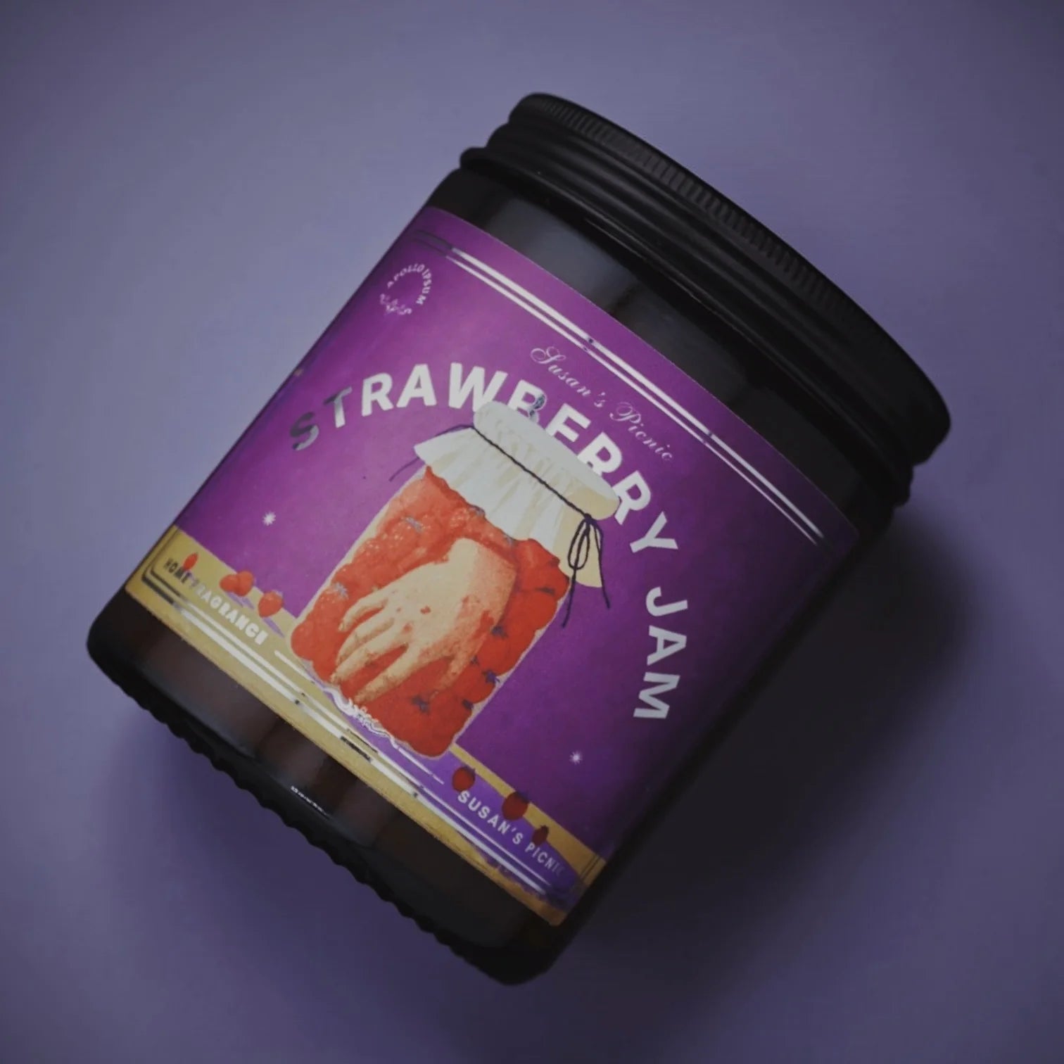 Strawberry Jam scented candle – product view 4
