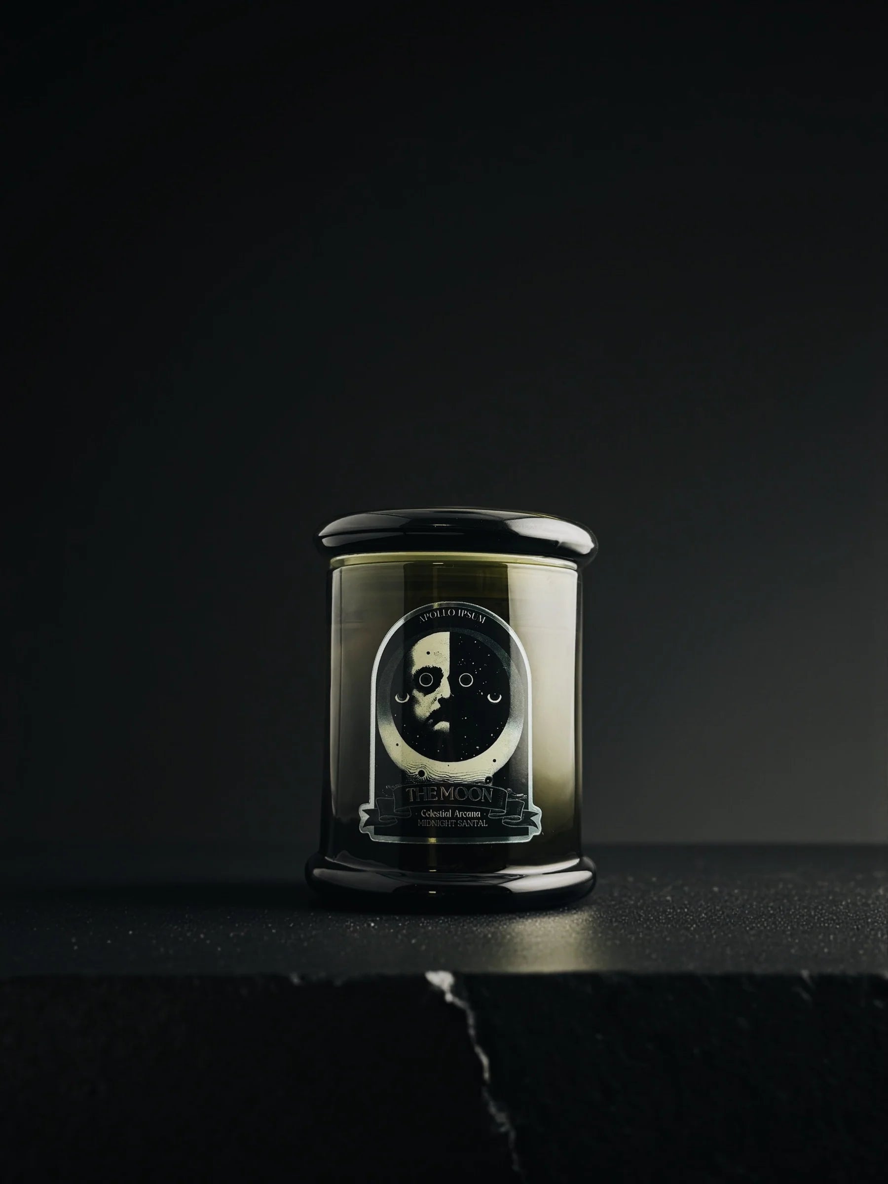 The Moon - Celestial Arcana scented candle – product view 2