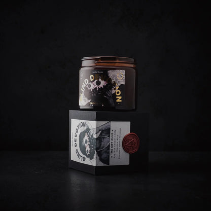 Blind Devotion scented candle – product view 2