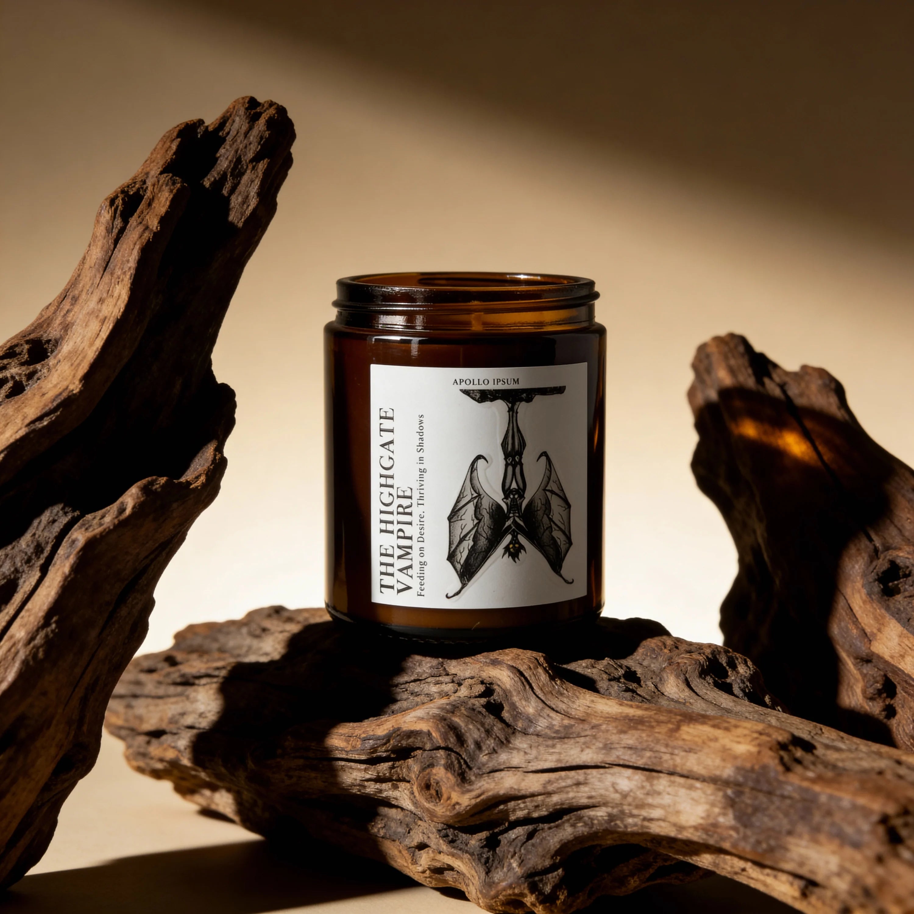 The Highgate Vampire scented candle – product view 2
