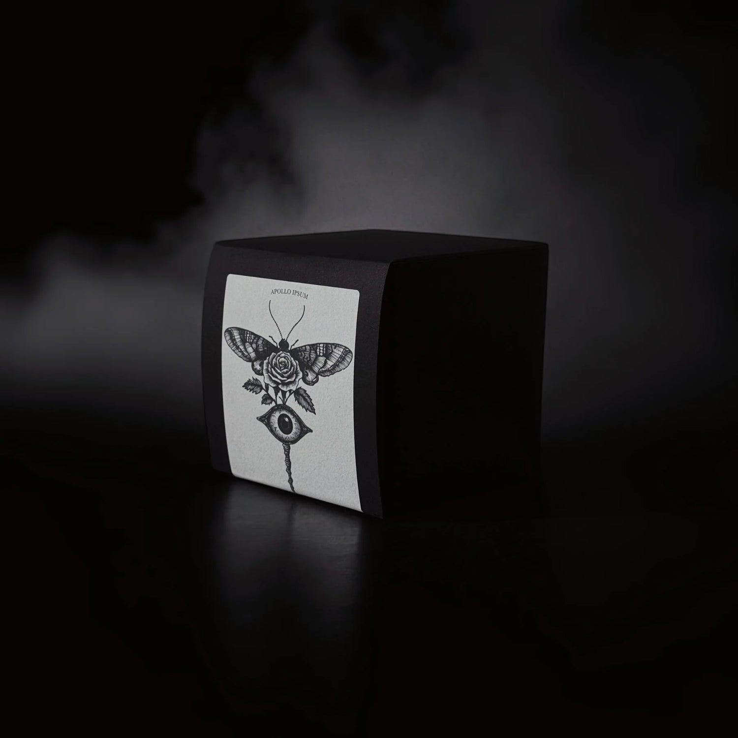 Immortal Rose scented candle – product view 2