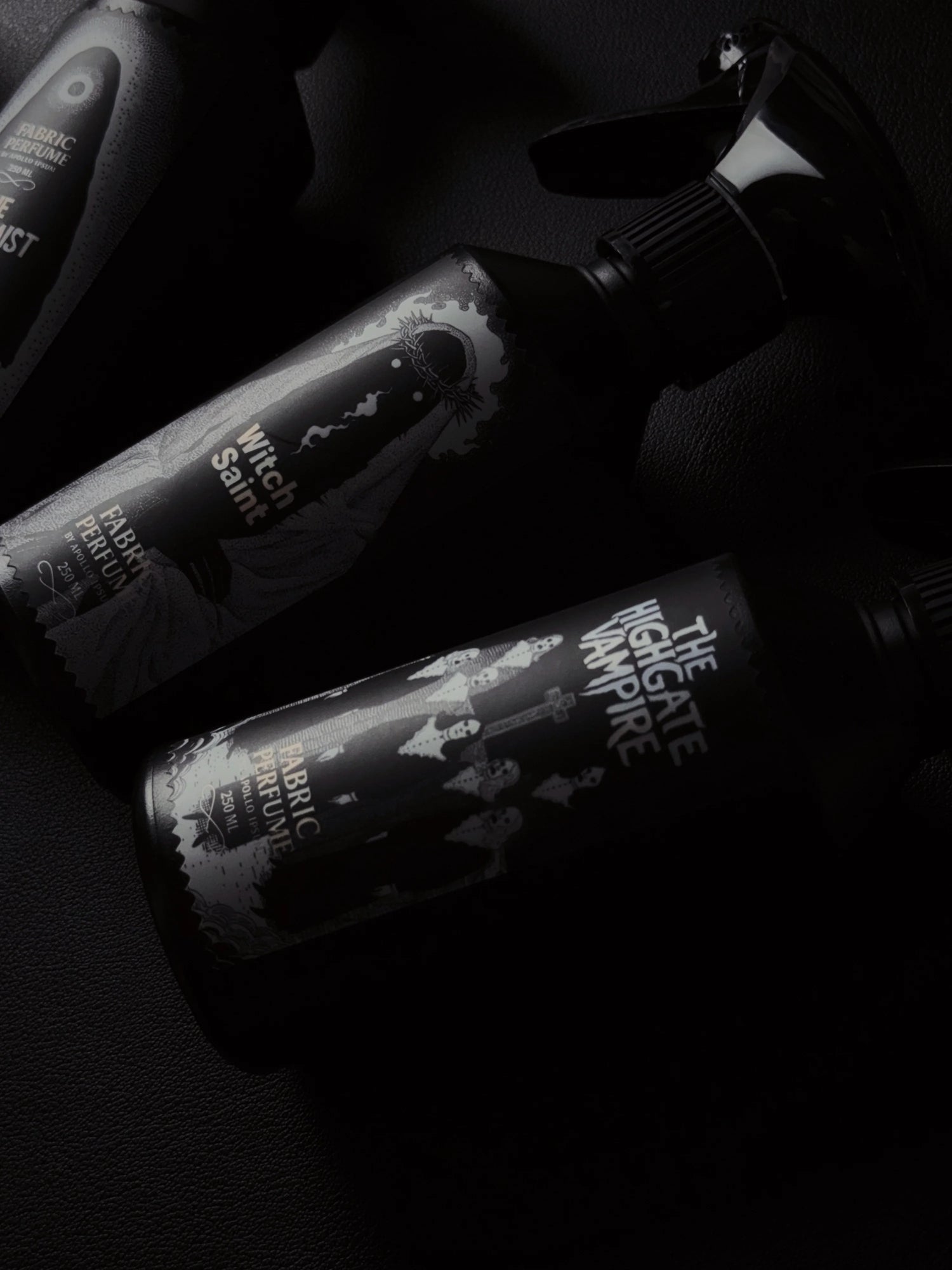 The Alchemist Fabric Perfume fabric perfume – product view 3