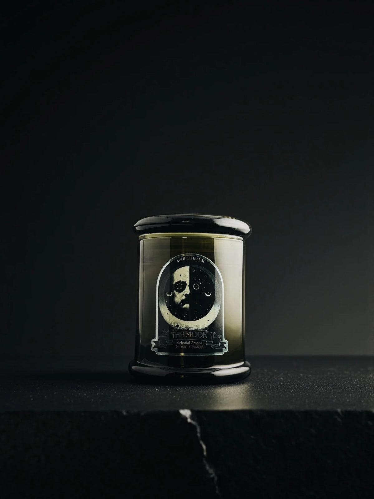 The Moon - Celestial Arcana scented candle – product view 2