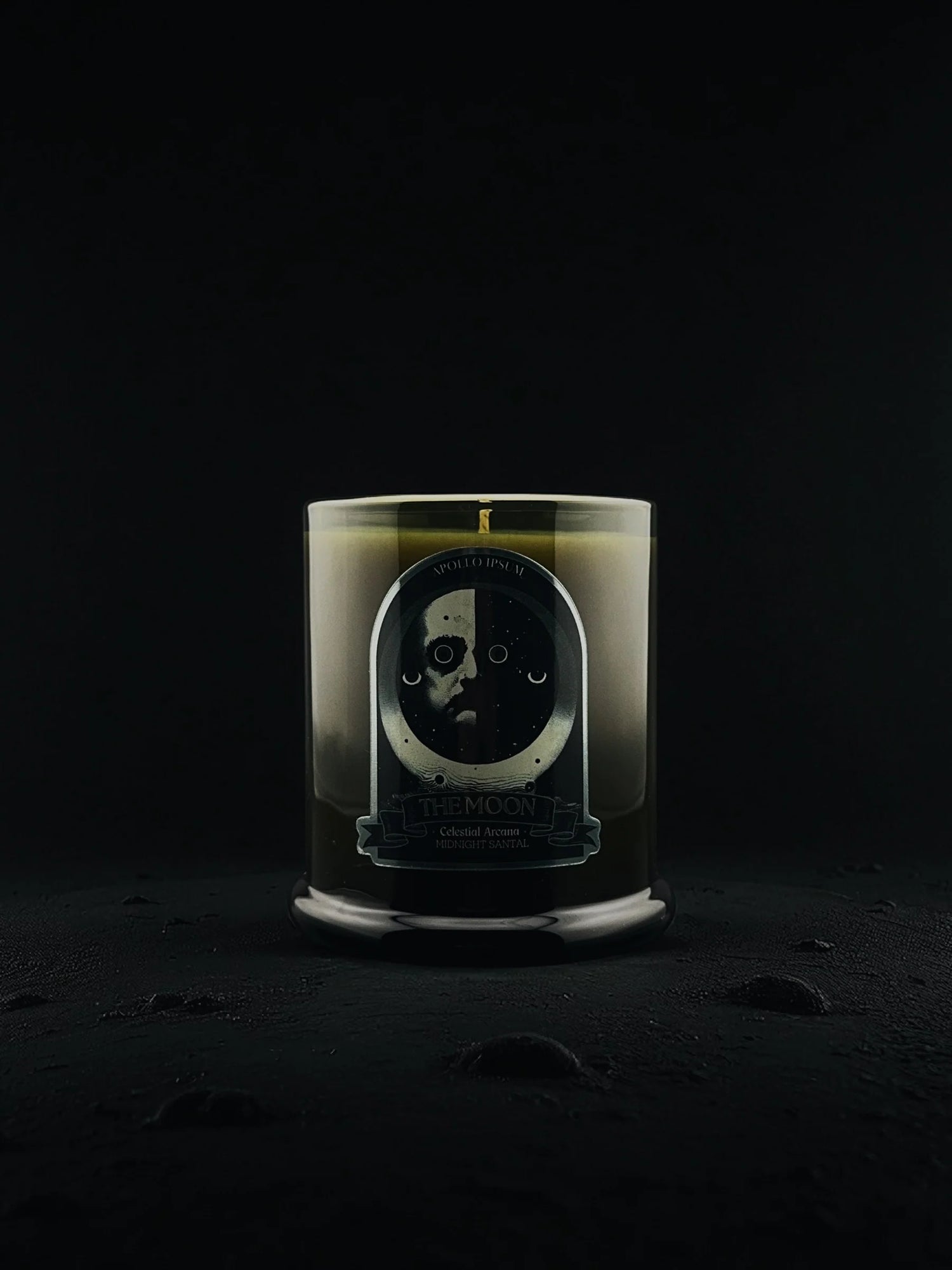 The Moon - Celestial Arcana scented candle – product view 3