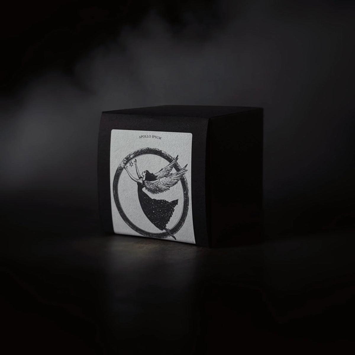 The Starry Night scented candle – product view 2